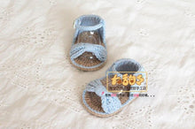 Load image into Gallery viewer, Handmade Princess Bow Sandals
