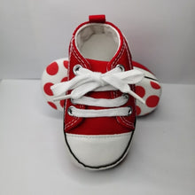 Load image into Gallery viewer, Star Canvas Sneakers