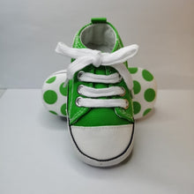 Load image into Gallery viewer, Star Canvas Sneakers