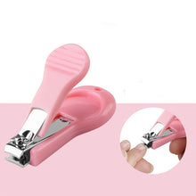 Load image into Gallery viewer, Portable Infant Grooming Set

