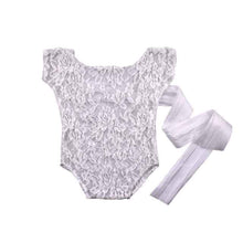 Load image into Gallery viewer, Newborn Photography Lace Romper.
