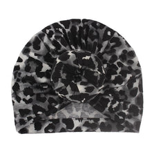 Load image into Gallery viewer, Leopard Turban Bonnet
