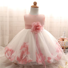 Load image into Gallery viewer, Princess Dress.
